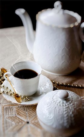 reich (artist) - luxury porcelan set for coffee Fotografie stock - Microstock e Abbonamento, Codice: 400-05327020