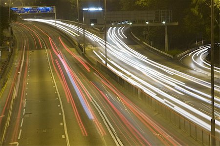 simsearch:400-07715860,k - Highway with many car at night in hong kong Foto de stock - Super Valor sin royalties y Suscripción, Código: 400-05327483