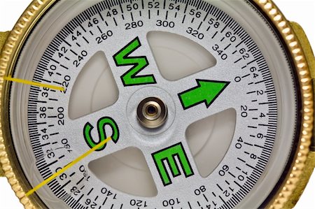 simsearch:400-04908052,k - Old gold compass opened isolated on white background Foto de stock - Super Valor sin royalties y Suscripción, Código: 400-05327889