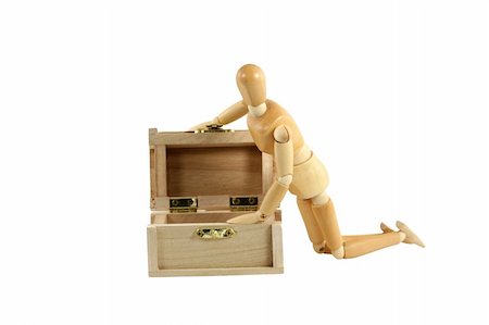 forziere - A Wooden manikin opening treasure chest Fotografie stock - Microstock e Abbonamento, Codice: 400-05328350