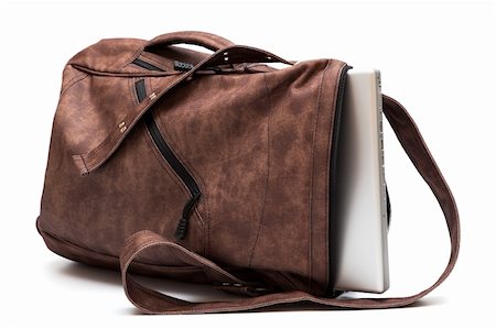 simsearch:400-07046956,k - modern laptop in a bag on a white background Stock Photo - Budget Royalty-Free & Subscription, Code: 400-05320301