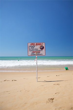 no swim area signal at Cadiz Andalusia in Spain Foto de stock - Super Valor sin royalties y Suscripción, Código: 400-05321721