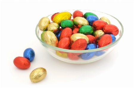 simsearch:400-07406705,k - Coloured easter eggs on a white background Foto de stock - Super Valor sin royalties y Suscripción, Código: 400-05322159