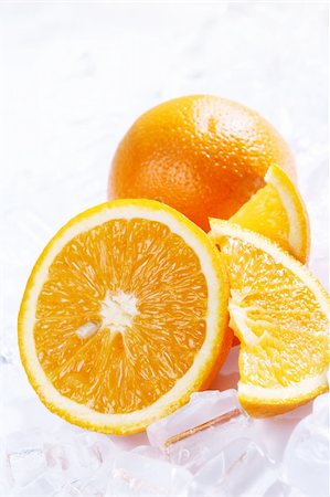 simsearch:400-04892460,k - Fresh oranges in ice, close up view Stock Photo - Budget Royalty-Free & Subscription, Code: 400-05334014