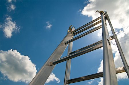 simsearch:400-08288188,k - ladder to the sky Photographie de stock - Aubaine LD & Abonnement, Code: 400-05334064