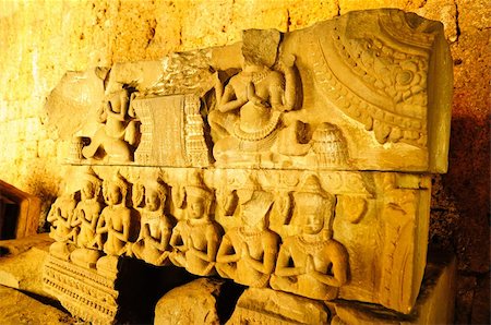 simsearch:400-04913134,k - Statue at angkor Wat Fotografie stock - Microstock e Abbonamento, Codice: 400-05335068
