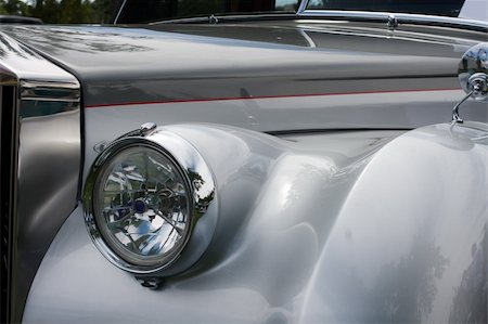 restoring cars - front of a classic car with headlight and fender Stock Photo - Budget Royalty-Free & Subscription, Code: 400-05335756
