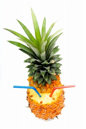 simsearch:400-04315300,k - ripe pineapple cut on top with red and blue straws isolated on white background Foto de stock - Super Valor sin royalties y Suscripción, Código: 400-05336169