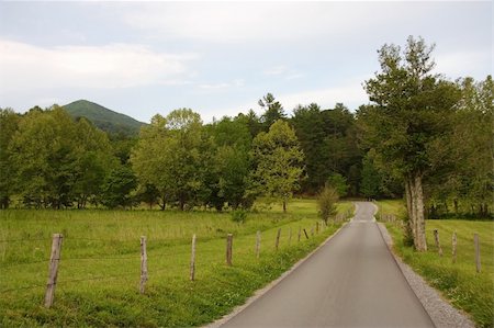 Cades Cove, Great Smokey Mountains National Park, Tennessee Photographie de stock - Aubaine LD & Abonnement, Code: 400-05337249