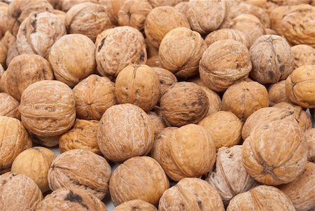 simsearch:400-04415203,k - Walnut Fotografie stock - Microstock e Abbonamento, Codice: 400-05337352