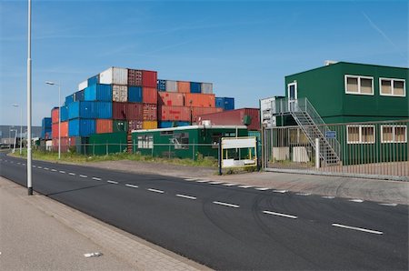 repetition office - piled cargo containers in the rotterdam harbor Stock Photo - Budget Royalty-Free & Subscription, Code: 400-05338705