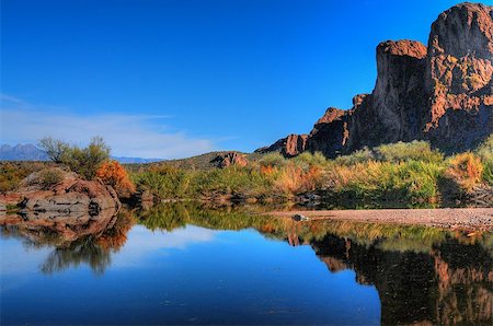 River in the winter Arizona desert mountains Photographie de stock - Aubaine LD & Abonnement, Code: 400-05339232