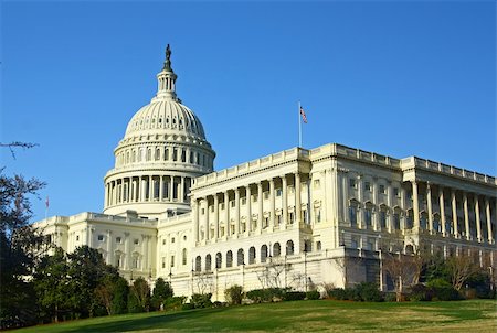 simsearch:400-04758301,k - The United States Capitol is the capitol building that serves as the seat of government for the United States Congress, the legislative branch of the U.S. federal government. It is located in Washington, D.C Stockbilder - Microstock & Abonnement, Bildnummer: 400-05332567