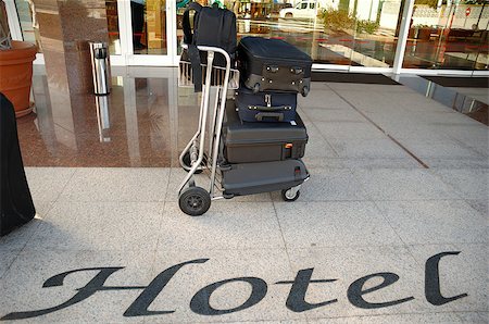 simsearch:400-07262064,k - Suitcases and trolley in front of hotel Stock Photo - Budget Royalty-Free & Subscription, Code: 400-05344299