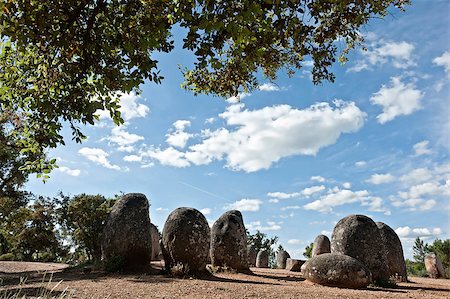 evora - Menhirs in megalithic monument of Cromelech dos Almendres - Evora -Portugal Photographie de stock - Aubaine LD & Abonnement, Code: 400-05345991