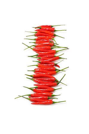 simsearch:693-08127339,k - Red chili peppers isolated on the white Stockbilder - Microstock & Abonnement, Bildnummer: 400-05346270