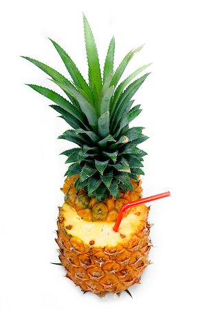 simsearch:400-04315300,k - ripe pineapple cutted on top with red straw isolated on white background Foto de stock - Super Valor sin royalties y Suscripción, Código: 400-05347070