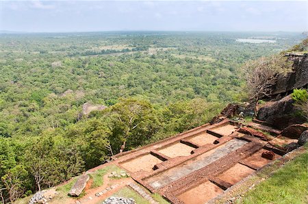 simsearch:400-05347436,k - Part of the ruins of the palace and fortress of Sigiriya, Cultural Triangle, Sri Lanka Photographie de stock - Aubaine LD & Abonnement, Code: 400-05347436