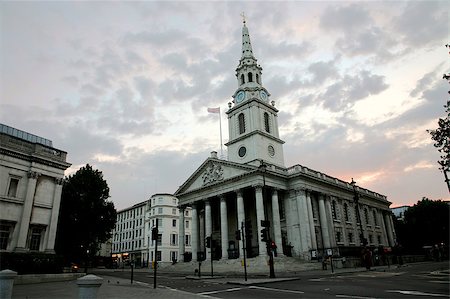 simsearch:400-05671409,k - St Martin Church near Trafalgar Square, early in the morning. Stock Photo - Budget Royalty-Free & Subscription, Code: 400-05340739