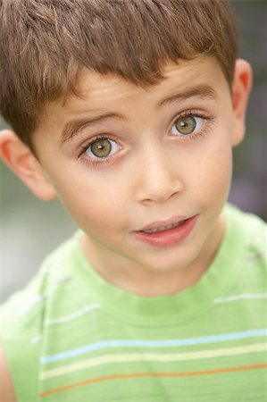 simsearch:400-04889881,k - Portrait Of Young Boy Looking Surprised Stock Photo - Budget Royalty-Free & Subscription, Code: 400-05342938