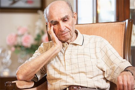 simsearch:400-04890264,k - Senior man resting in armchair Stock Photo - Budget Royalty-Free & Subscription, Code: 400-05343098