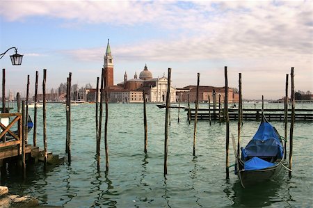 simsearch:400-04558229,k - Grand Canal and San Giorgio Maggiore church in Venice, Italy. Photographie de stock - Aubaine LD & Abonnement, Code: 400-05359568