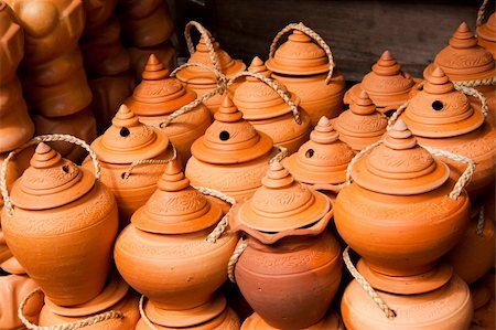 thai art pottery style in market place Stock Photo - Budget Royalty-Free & Subscription, Code: 400-05359573