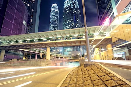 skyline drive - traffic in Hong Kong at night Photographie de stock - Aubaine LD & Abonnement, Code: 400-05351034