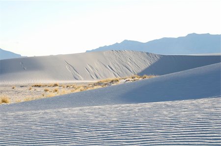 simsearch:862-03360523,k - The beautiful stark-white dunes of White Sands National Monument, New Mexico USA Foto de stock - Super Valor sin royalties y Suscripción, Código: 400-05352919