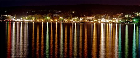 simsearch:400-07407835,k - Light reflecting on sea surface, Malinska, Island of Krk, Croatia Fotografie stock - Microstock e Abbonamento, Codice: 400-05353576