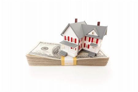 simsearch:400-06770104,k - Small House on Stack of Hundred Dollar Bills Isolated on a White Background. Foto de stock - Super Valor sin royalties y Suscripción, Código: 400-05353647