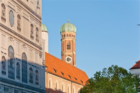 simsearch:400-05367337,k - Bell towers of the famous Frauenkirche church in Munich, Germany Photographie de stock - Aubaine LD & Abonnement, Code: 400-05367303