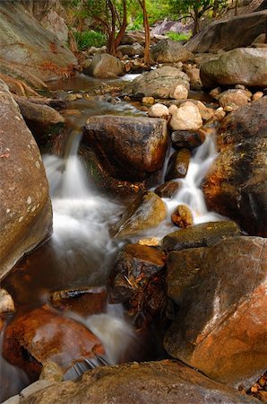 simsearch:400-04923181,k - waterfall in Thailand. Photographie de stock - Aubaine LD & Abonnement, Code: 400-05367413