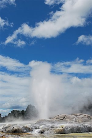 simsearch:862-08273224,k - Powerful eruption of the Pohutu Geyser in the Whakarewarewa Thermal Valley - Te Puia - Rotorua - New Zealand Stock Photo - Budget Royalty-Free & Subscription, Code: 400-05360031