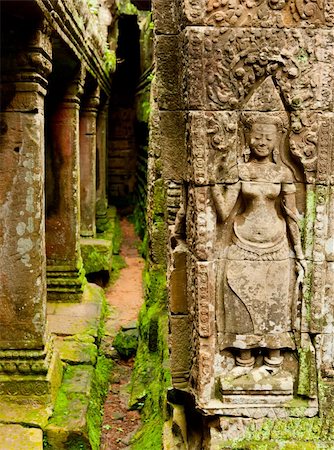 Smiling faces in the Temple of Bayon Stock Photo - Budget Royalty-Free & Subscription, Code: 400-05360133
