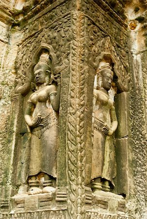 simsearch:400-05335067,k - Smiling faces in the Temple of Bayon Stock Photo - Budget Royalty-Free & Subscription, Code: 400-05360143