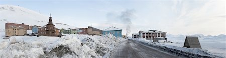 The Arctic city of Barentsburg - PANORAMA Photographie de stock - Aubaine LD & Abonnement, Code: 400-05361214