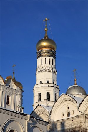 simsearch:400-07049527,k - Moscow Kremlin's cathedrals-Ivan the Great Bell Tower Photographie de stock - Aubaine LD & Abonnement, Code: 400-05363323