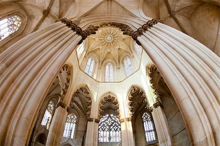 simsearch:400-05753413,k - interior of Santa Maria da Vitoria Monastery, Batalha, Estremadura, Portugal Stock Photo - Budget Royalty-Free & Subscription, Code: 400-05374017