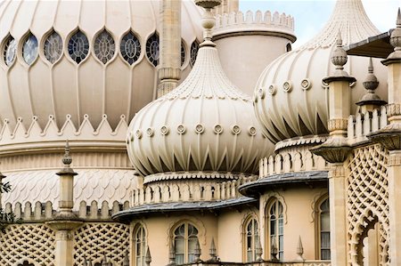 england brighton not people not london not scotland not wales not northern ireland not ireland - mogul inspired architecture of the royal pavillion summer palace in brighton england Stock Photo - Budget Royalty-Free & Subscription, Code: 400-05379567