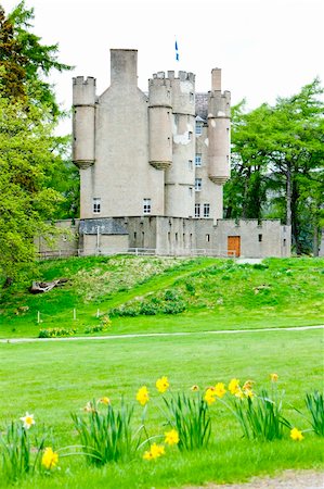 simsearch:400-05379613,k - Braemar Castle, Scotland Stock Photo - Budget Royalty-Free & Subscription, Code: 400-05379602