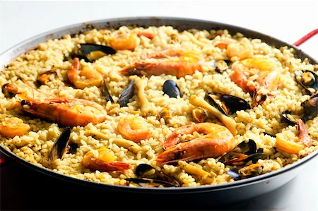 paella - paella with seafood Fotografie stock - Microstock e Abbonamento, Codice: 400-05379658