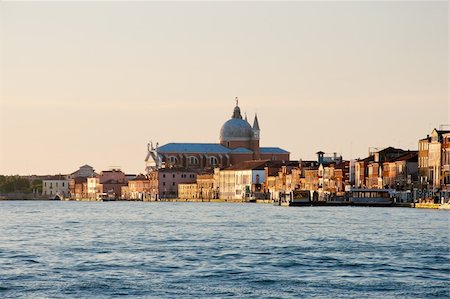 simsearch:400-05387629,k - Venice panorama at the early morning Photographie de stock - Aubaine LD & Abonnement, Code: 400-05373795