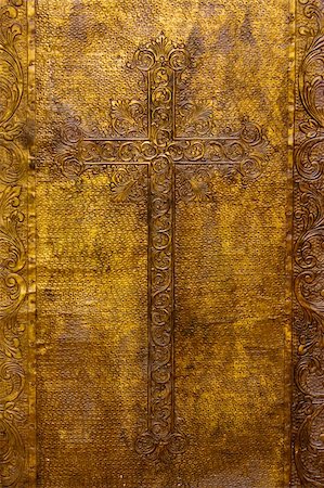 simsearch:400-06087640,k - Detail on the golden plated door on the church door. Stock Photo - Budget Royalty-Free & Subscription, Code: 400-05384825