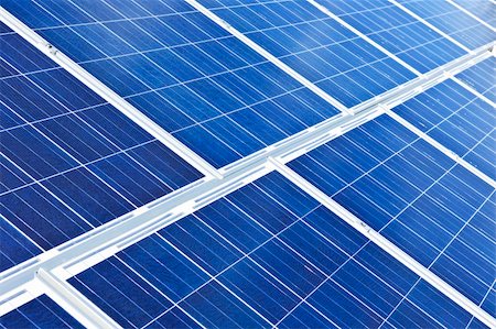 simsearch:400-05380326,k - Array of alternative energy photovoltaic solar panels Stock Photo - Budget Royalty-Free & Subscription, Code: 400-05386107