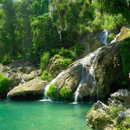 simsearch:400-05387259,k - El Nicho waterfall, Cienfuegos Province, Cuba Stock Photo - Budget Royalty-Free & Subscription, Code: 400-05387195