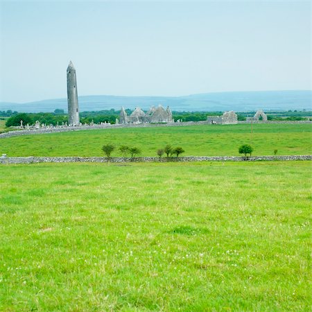 simsearch:400-05379613,k - ruins of Kilmacduagh Monastery, County Galway, Ireland Stock Photo - Budget Royalty-Free & Subscription, Code: 400-05387289