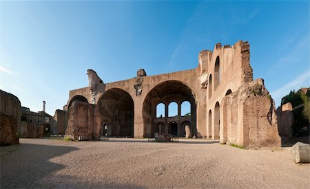Basilica of Maxentius-Constatine at the Roman Forum in Rome, Italy Stockbilder - Microstock & Abonnement, Bildnummer: 400-05387675