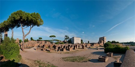 Panoramic view at the Palatine Hill ruins in Rome, Italy Stockbilder - Microstock & Abonnement, Bildnummer: 400-05387672