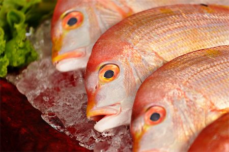 scales market fruits - fish for sale Stock Photo - Budget Royalty-Free & Subscription, Code: 400-05388059